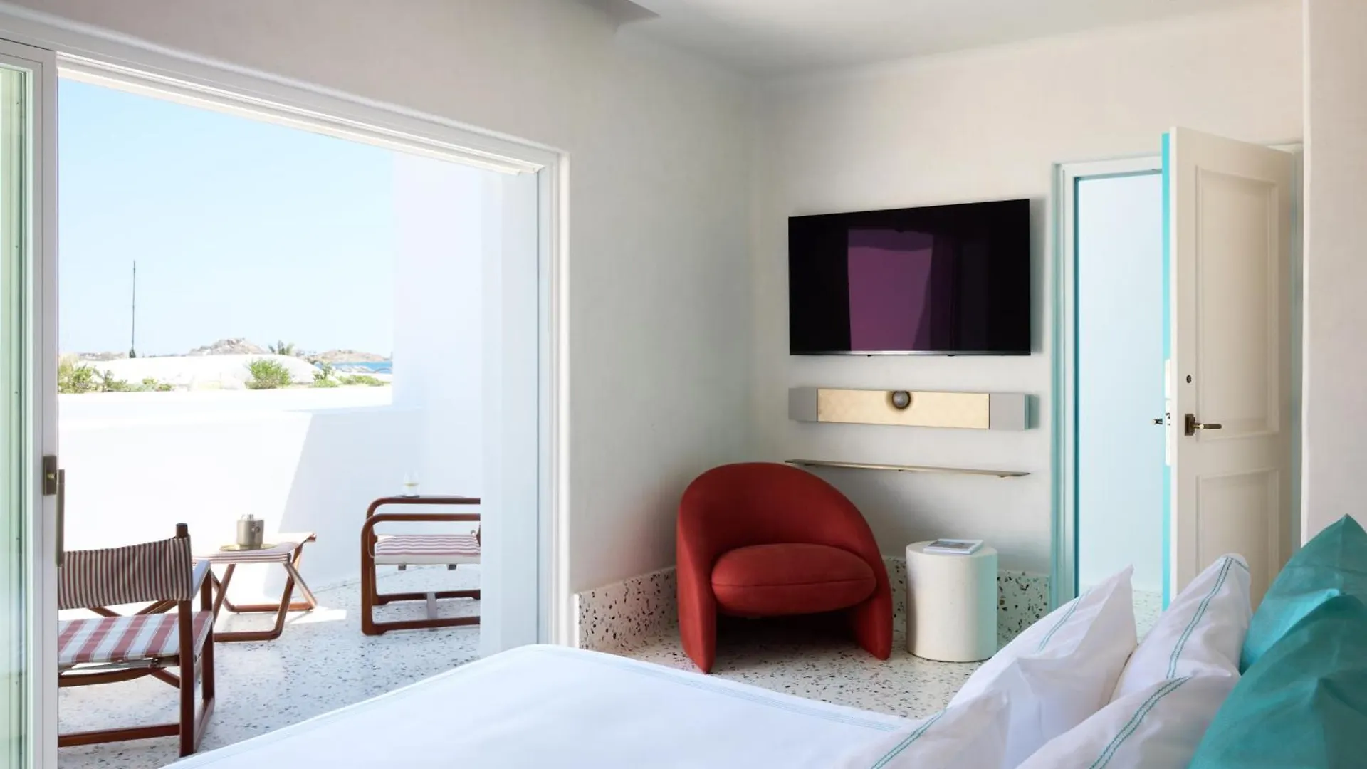 *****  Nammos Hotel Mykonos Psarou  Greece