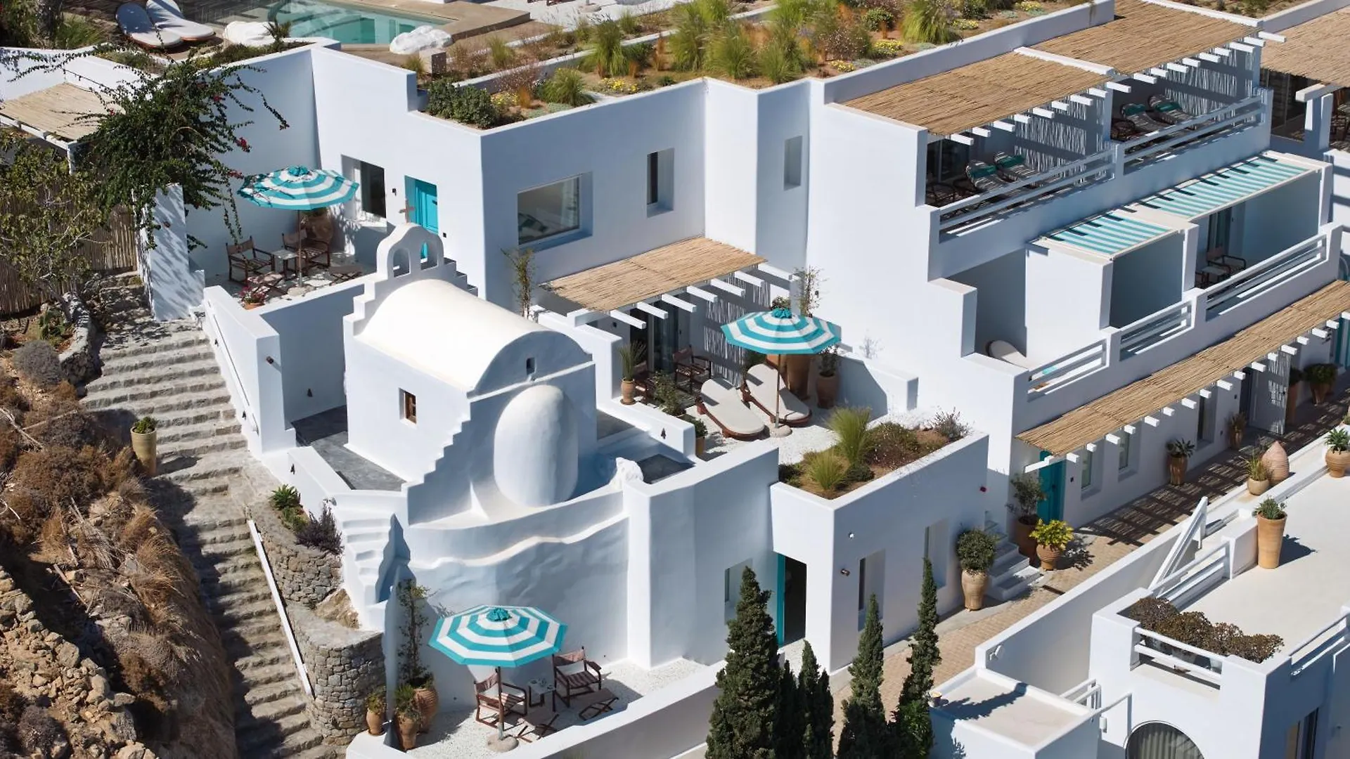 *****  Nammos Hotel Mykonos Psarou  Greece
